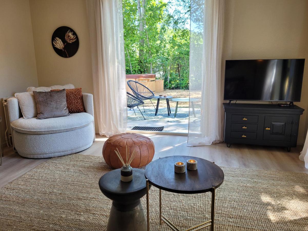 Retro Chic Wellness Met Hottub & Sauna Ewijk 외부 사진